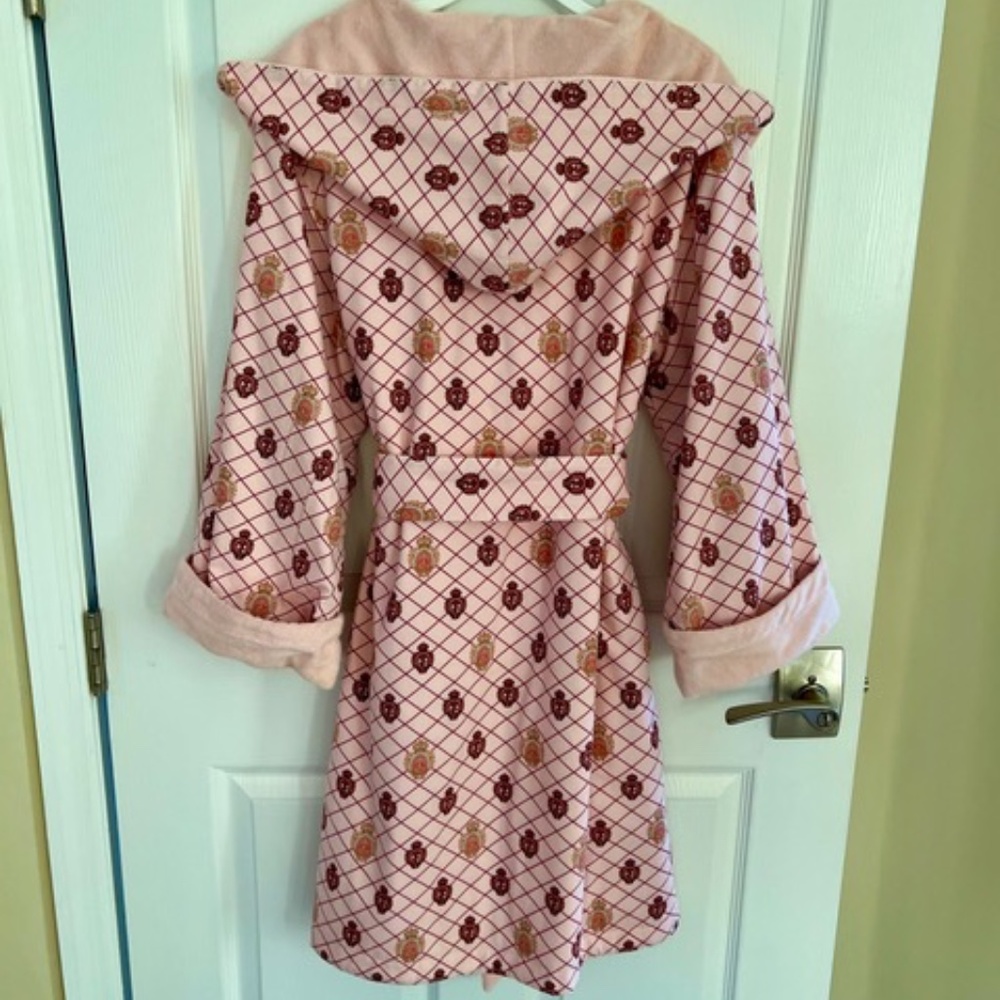 π Juicy Couture Spa Robe π - Picture 5 of 15